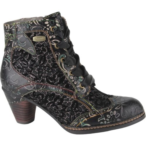 Laura Vita Alcizeeo 01 dorian dames veterboots gekleed