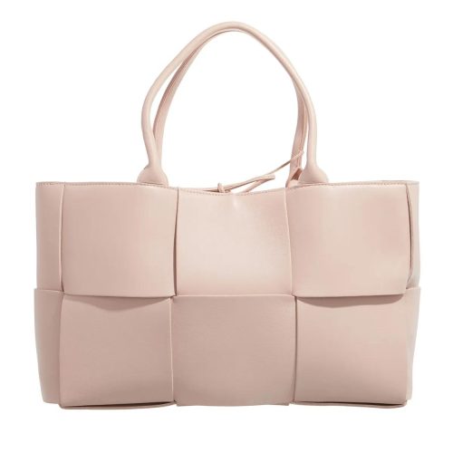 Bottega Veneta Totes & shoppers – Arco Medium Tote Bag in poeder roze