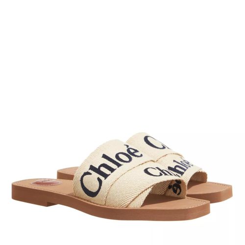 Chloé Slippers & Mules – Woody Flat Mule in beige