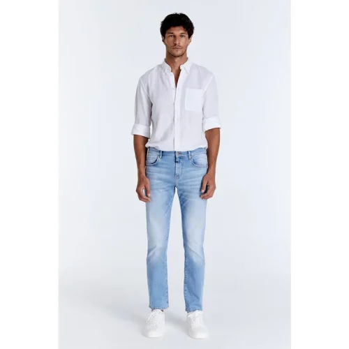 Cup of Joe Lance heren straight-fit jeans light blue