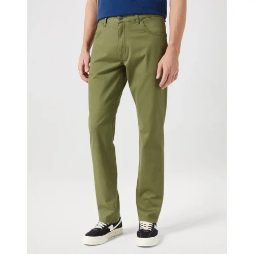 Wrangler Greensboro 803 heren regular-fit olive