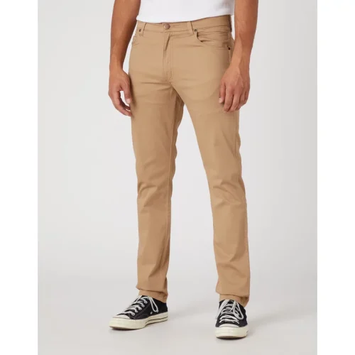 Wrangler Larston heren slim-fit broek tigers eye