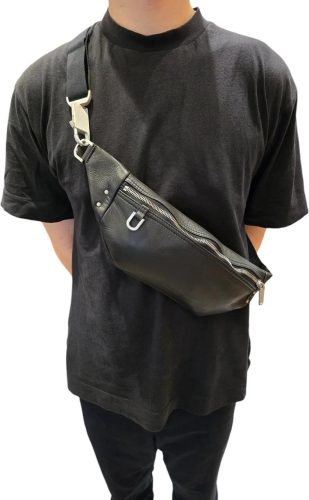 Rick Owens Rugzakken – Sac banane small Geo Bumbag noir cuir lisse Rick O in zwart