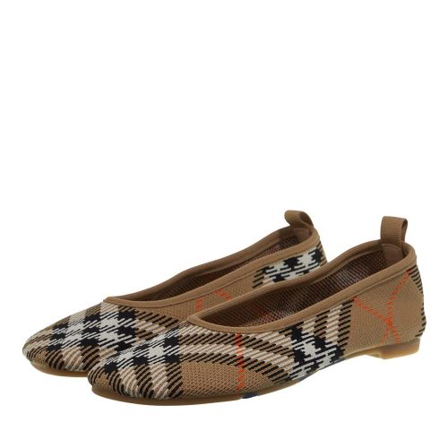 Burberry Loafers – Knit Baby in beige