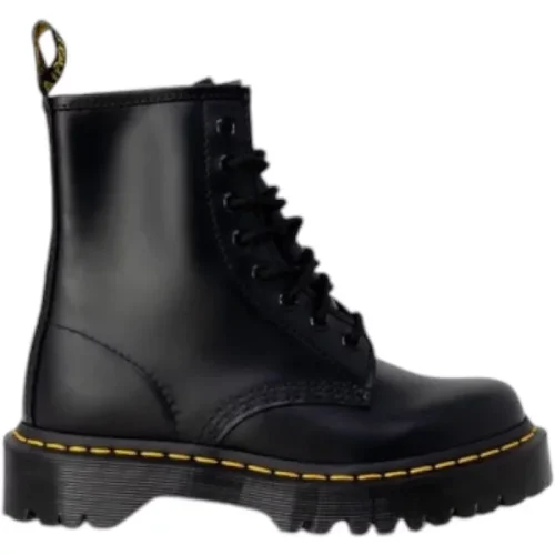 Dr. Martens Women boots