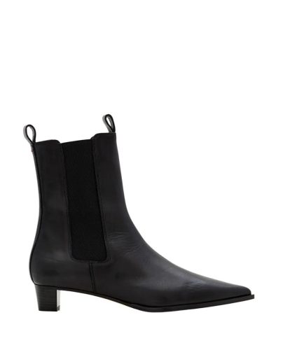 Aeydē Boots – Kiki Leather Pointed Toe Boots in zwart