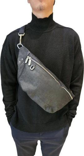 Rick Owens Rugzakken – Sac banane big Bumbag noir cuir blister Rick Owens in zwart