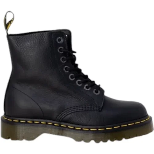 Dr. Martens Women boots