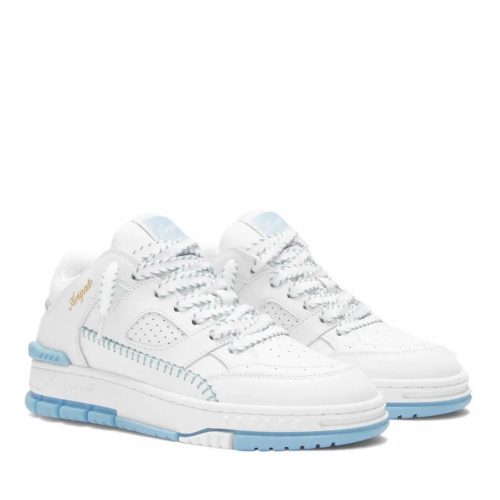 Diverse Low-Top Sneakers – AXEL ARIGATO Area Low in White/Blue in wit