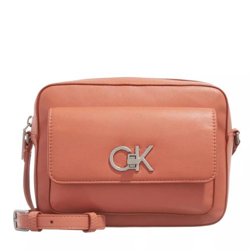 Calvin Klein Crossbody bags – Re-Lock Camera Bag W/Flap in oranje