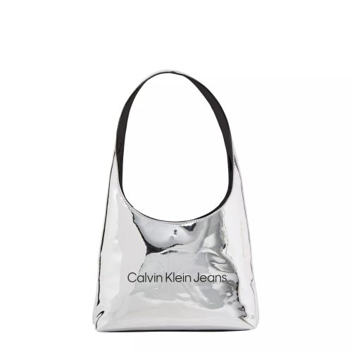 Calvin Klein Crossbody bags – Calvin Klein Sculpted Silberfarbene Handtasche K60 in zilver